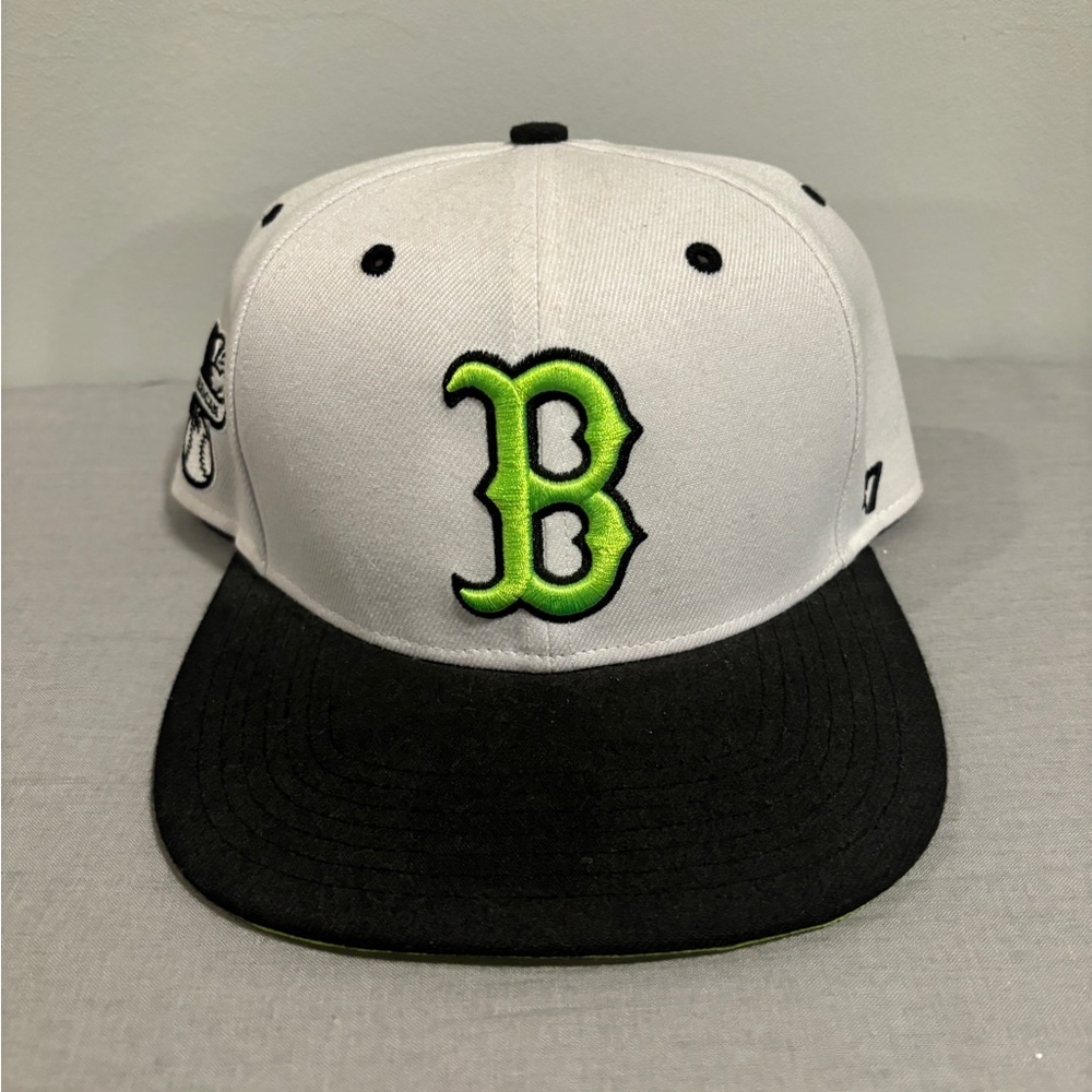 NWOT Boston Red Sox ‘47 Flat Brim Snapback